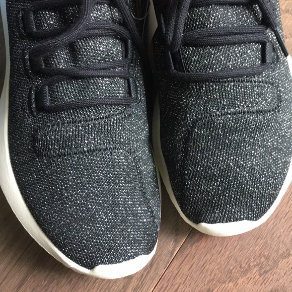 SOLD Adidas women’s tubular shadow knit sneakers. - Picture 8 of 8
